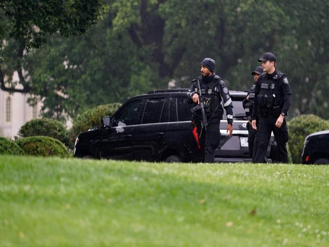 2 Injured In Shooting Near White House Complex