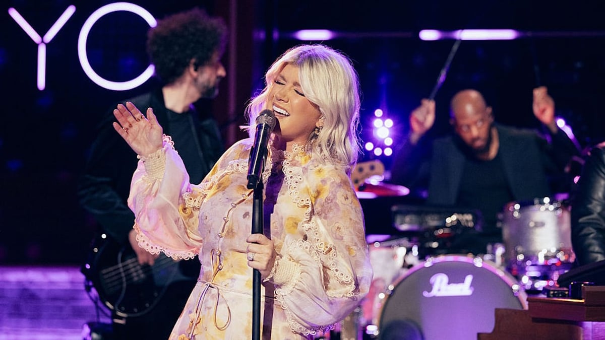 Christian Star Natalie Grant Hurt in Scary Fall