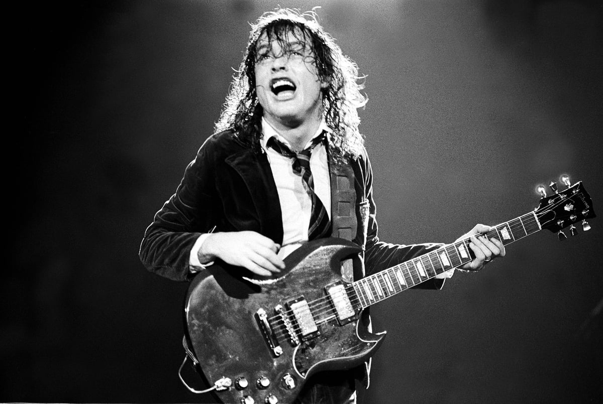 AC/DC's 'Back in Black' Rocks Charts as Tour Kicks Off