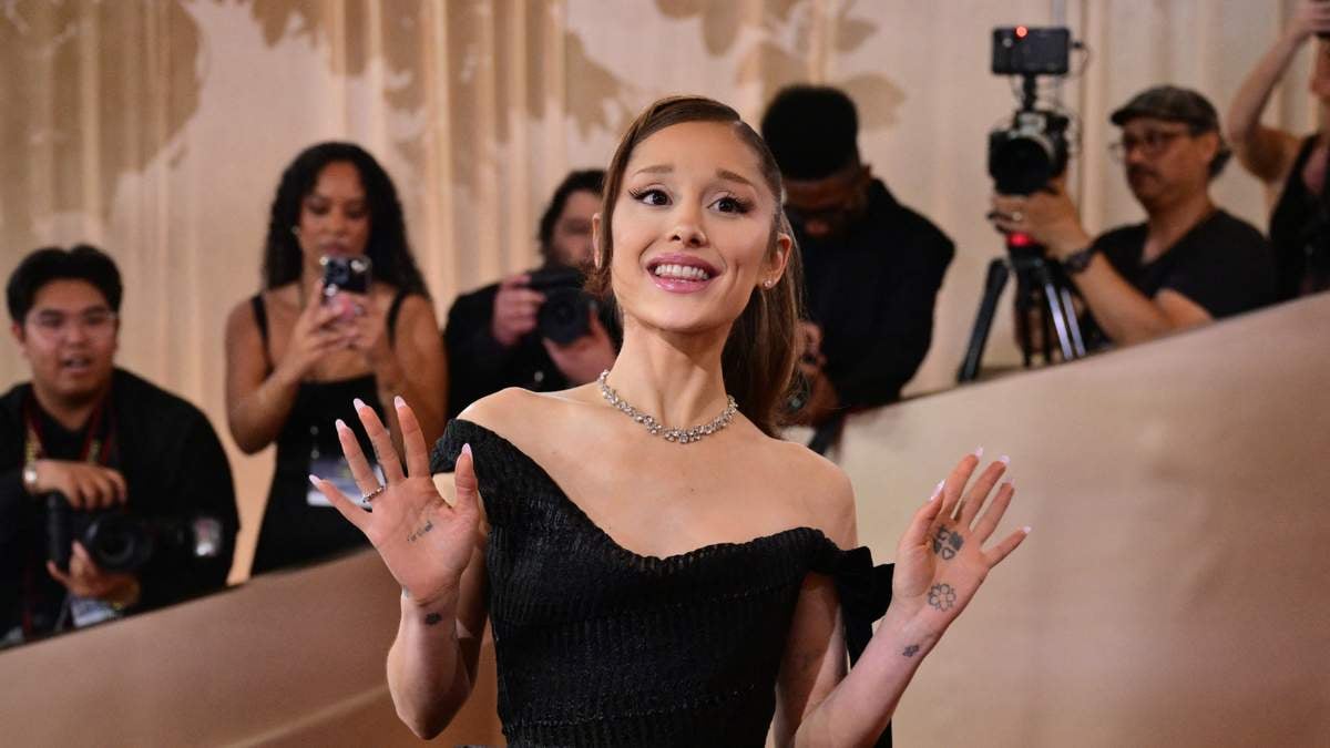 Ariana Grande's Harry Potter Impressions Are Taking Over the Internet