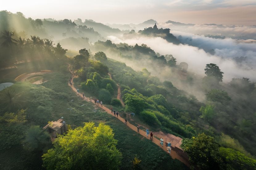 Karnataka Opens Doors to Stranded Tourists Amid West Asia Crisis