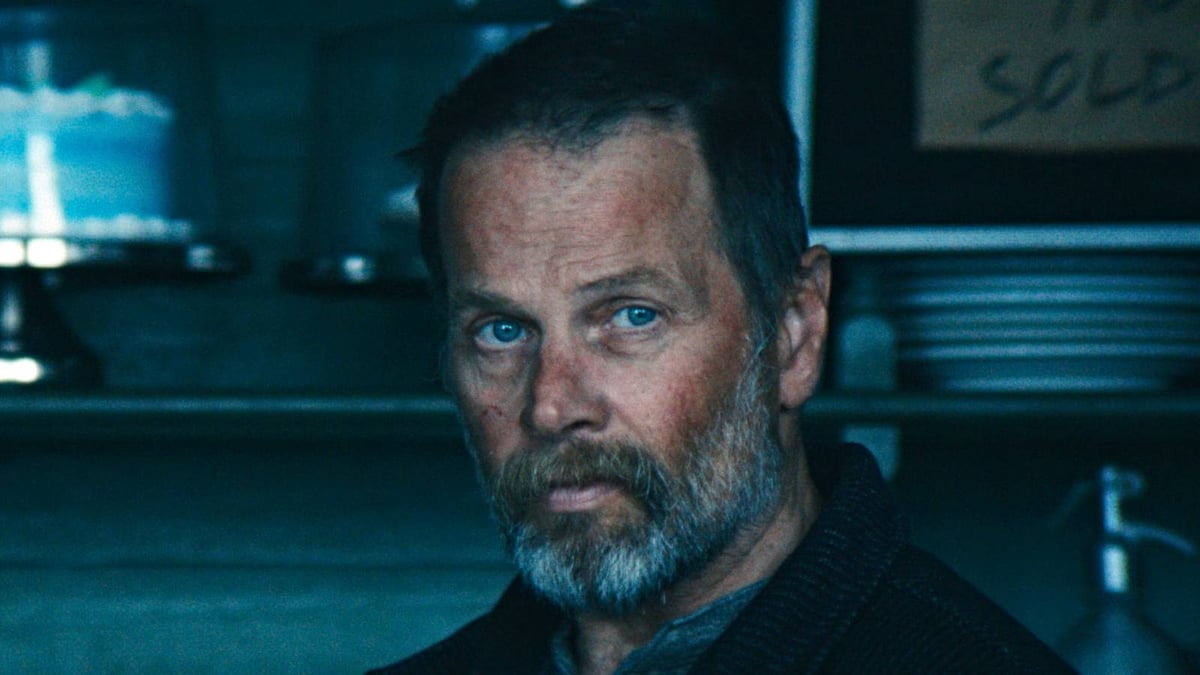 Apple TV's Only Sci-Fi Show Beats Pluribus as a Must-Watch Binge