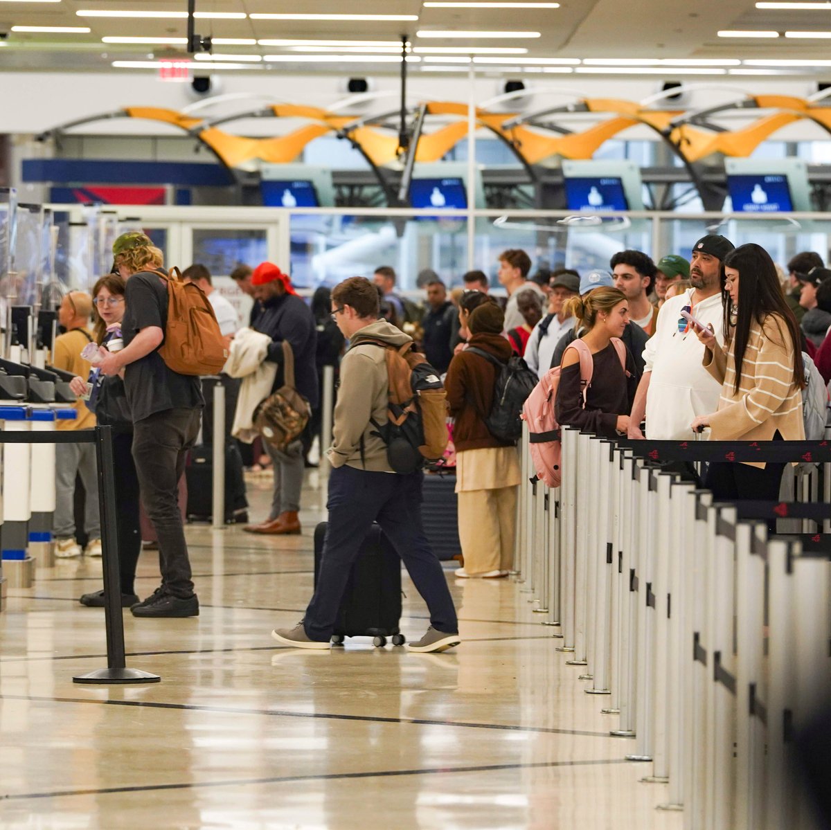 White Slams DHS Shutdown, Demands Better