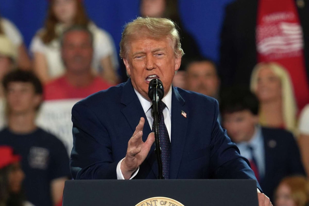 Trump Veers Off Topic In New York Economy Speech
