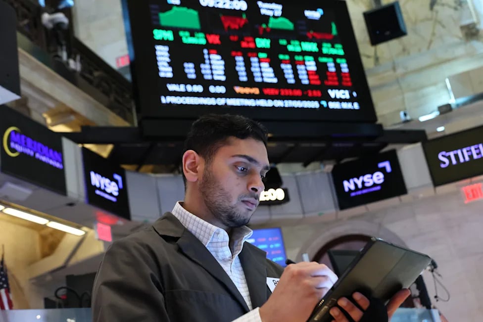 Stock Markets Close Early Friday for Memorial Day