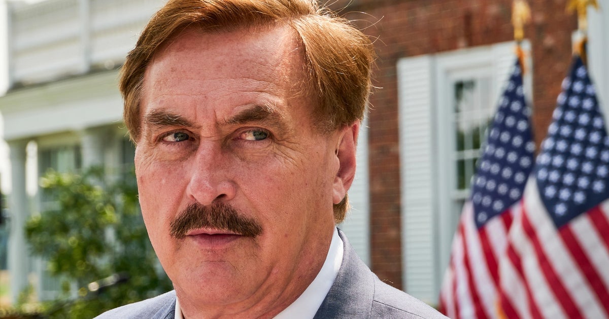 Trump Praises Lindell but Holds Back Endorsement for Minnesota