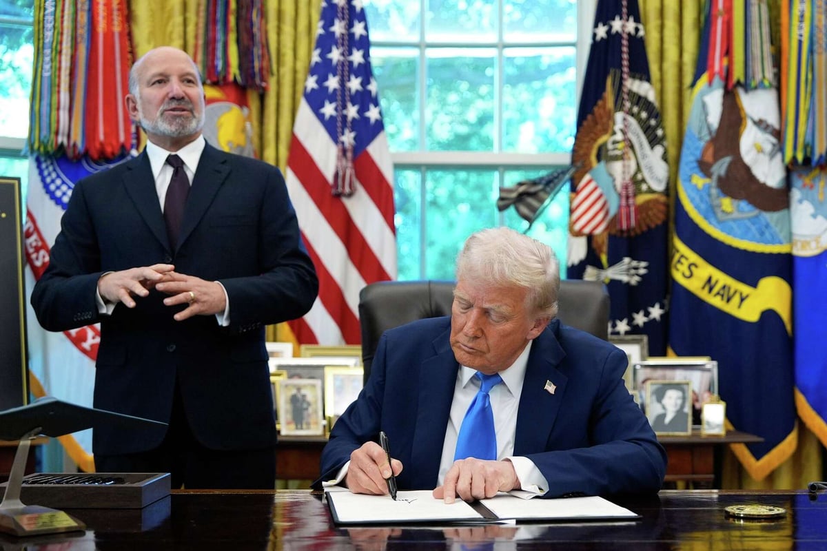 Trump’s $100,000 H-1B Fee Draws Legal Rebuke