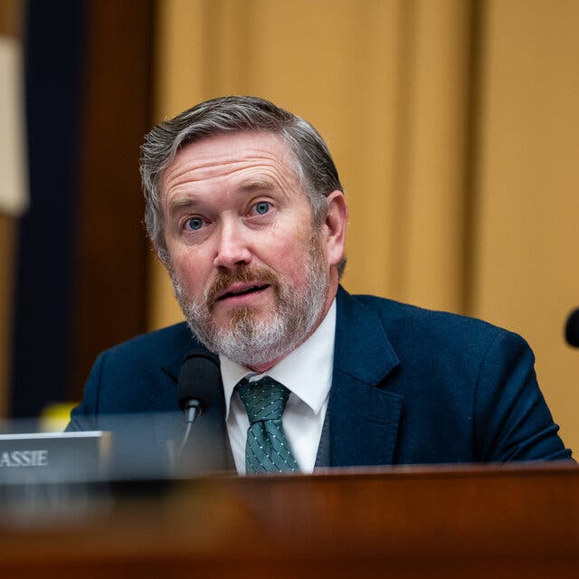 GOP, Democrats Clash Over Gas Price Surge