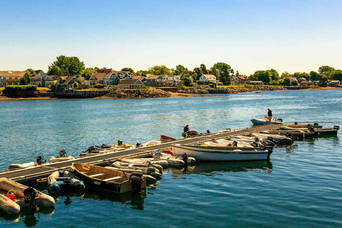 This Seaside Town Is A Budget-Friendly Maine Alternative