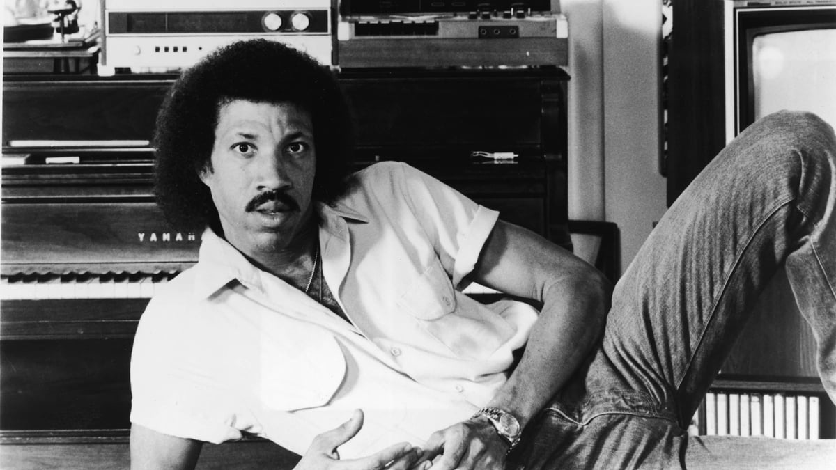 Lionel Richie's Chart-Topping Hit Missed No. 1 Forty Years Ago
