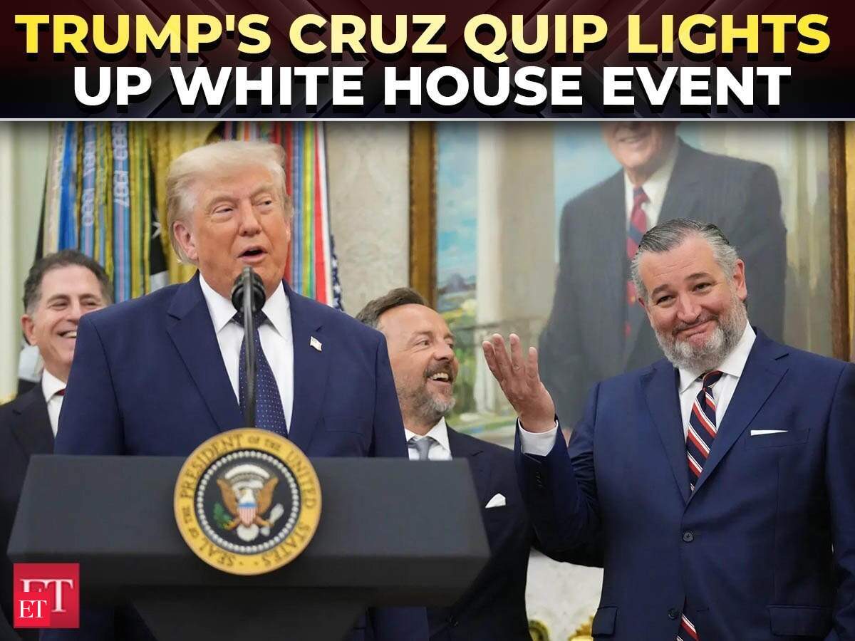 Trump Jokes About Booting Cruz to Supreme Court