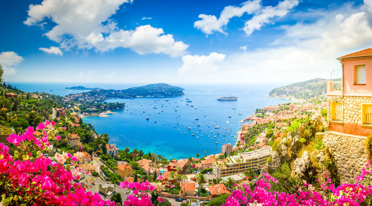 UK Holiday Company Enters Administration Without Explanation
