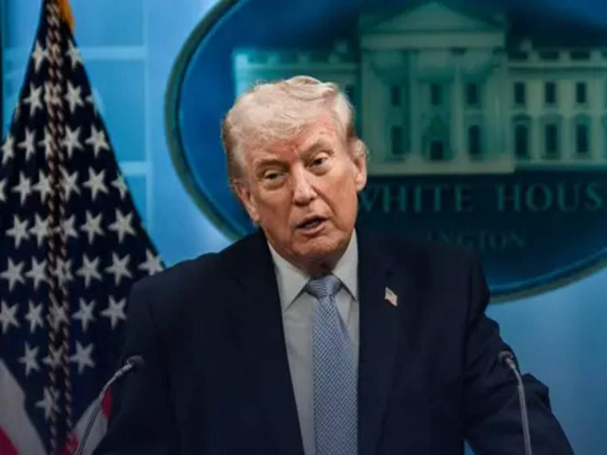 Trump's Hormuz Blockade Hits Asia, China Hard