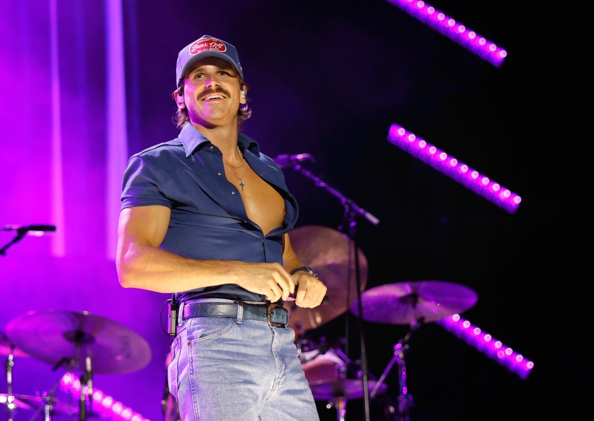 Tucker Wetmore Teases New Album as He Overthinks the Direction