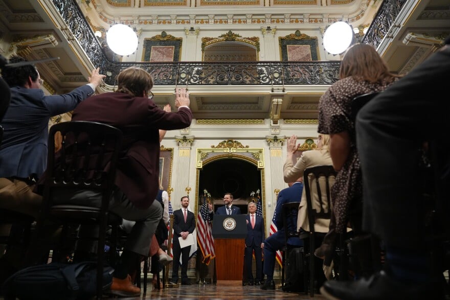State Leaders Back Medicaid Fraud Unit
