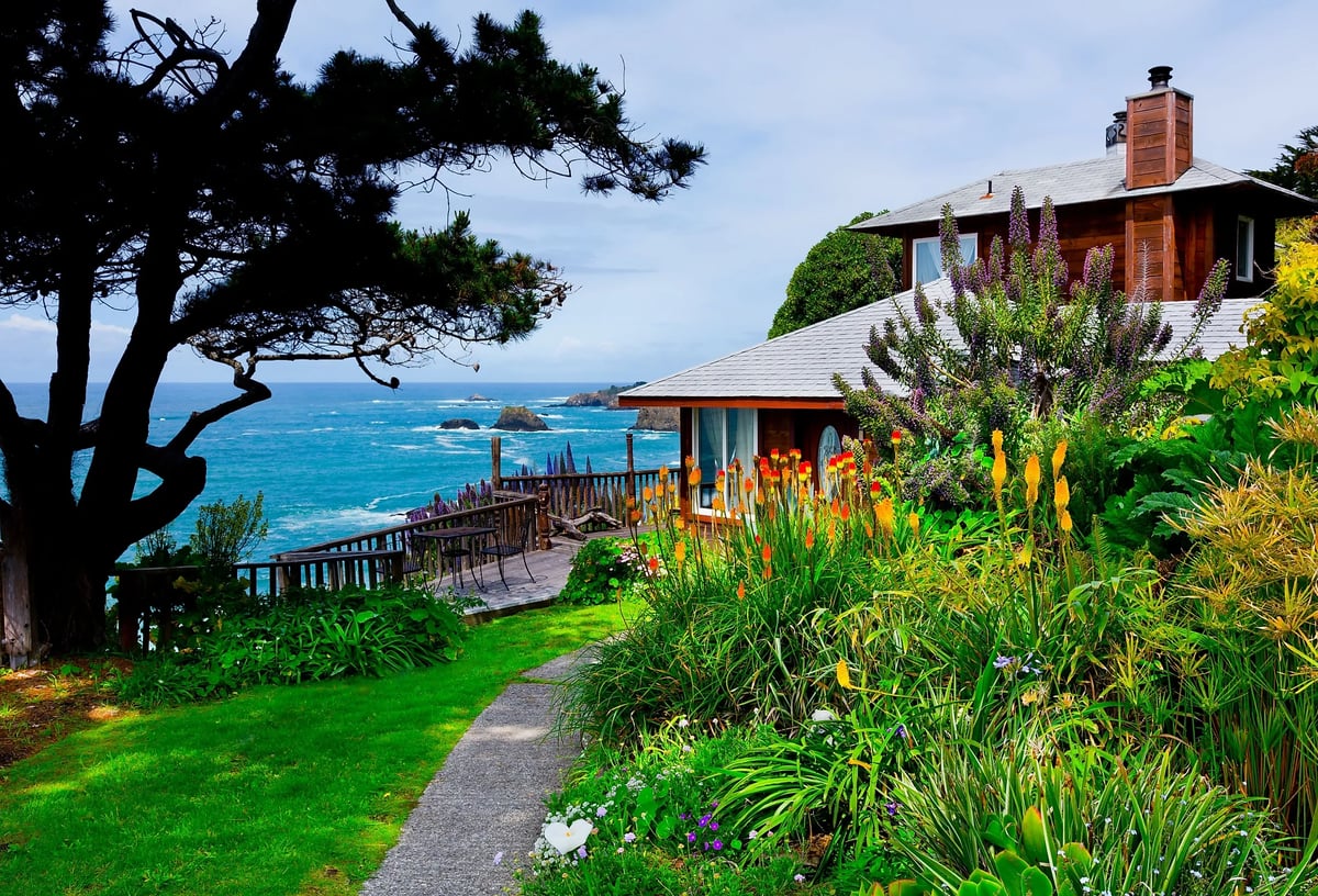 11 Northern California Small Towns for a Crowd-Free Summer