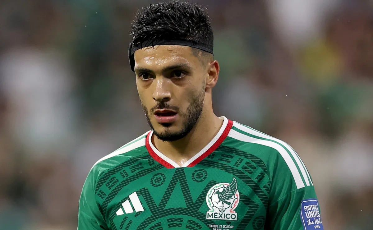 Mexico vs England World Cup Match Delayed - New Kickoff Time Set