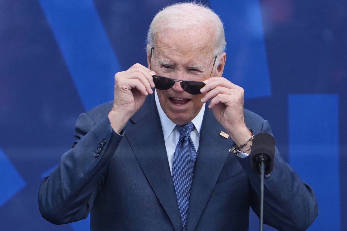 Biden Left Behind At Obama Center Opening, Says, 'Where's My Granddaughter'