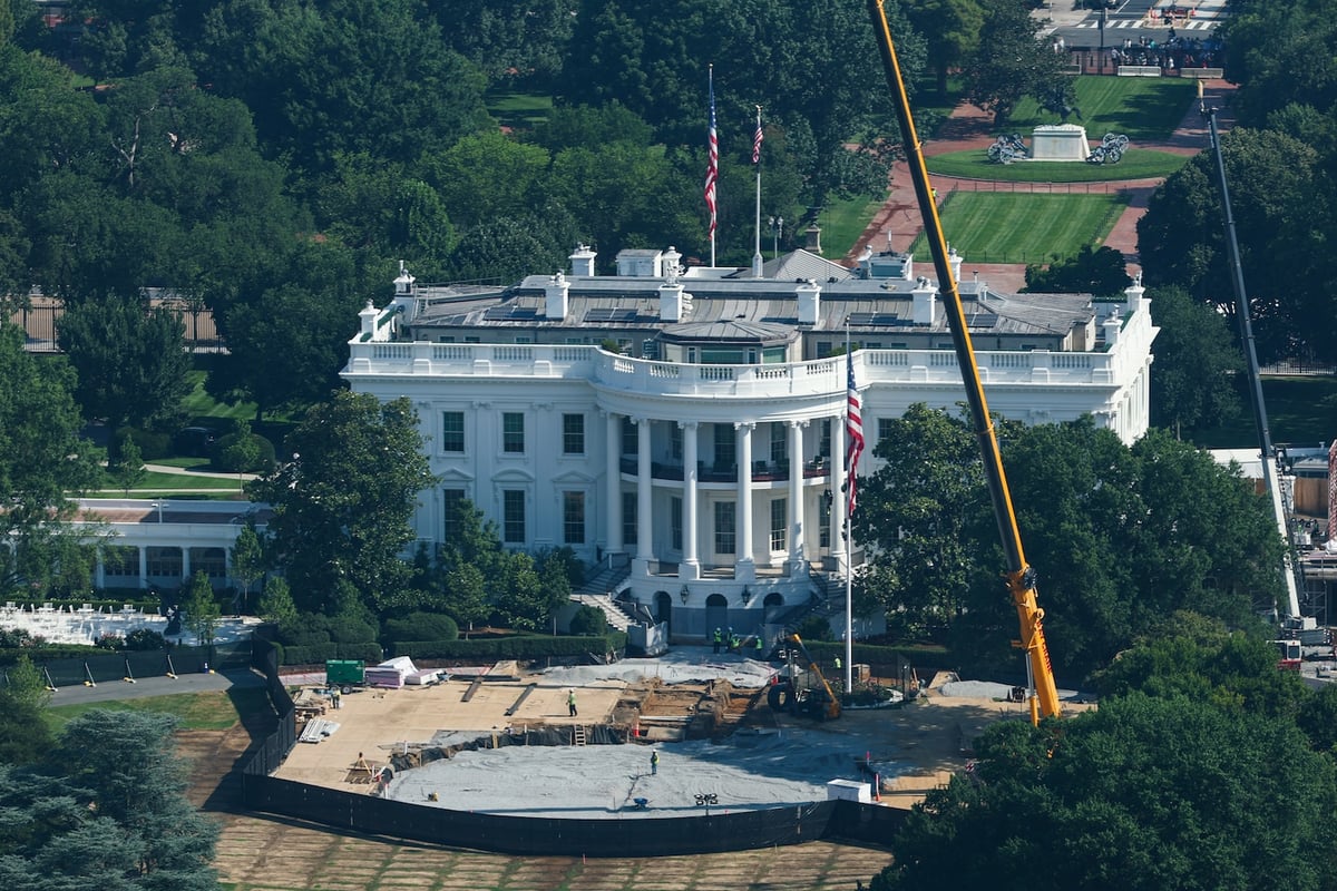 Trump Rushes Helipad Project Before Xi Visit, Spends Extra $875K