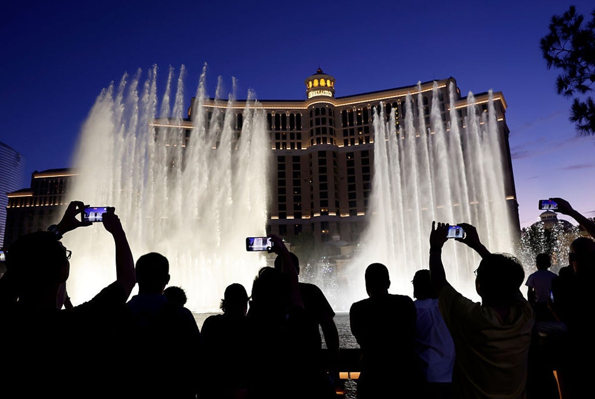 Hotel Booking Prices Can Drop 40% on This Last-Minute Day