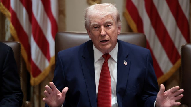 Trump's Approval Rating Amid Economic Woes