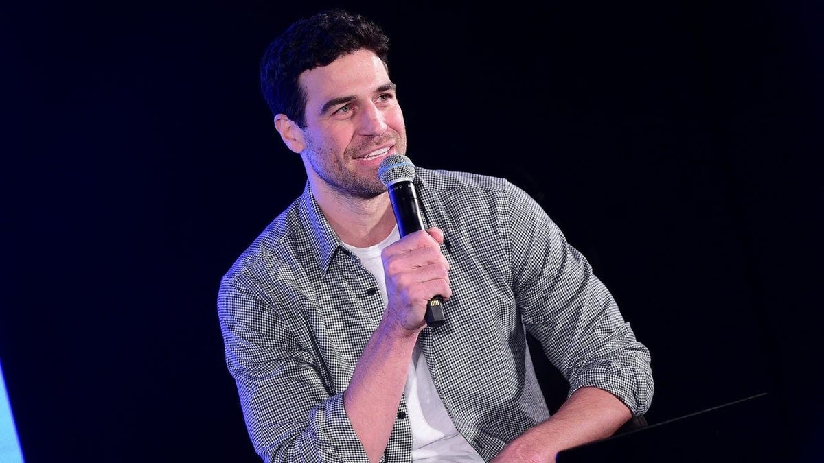 Bachelorette Star Diagnosed With Brain Tumor