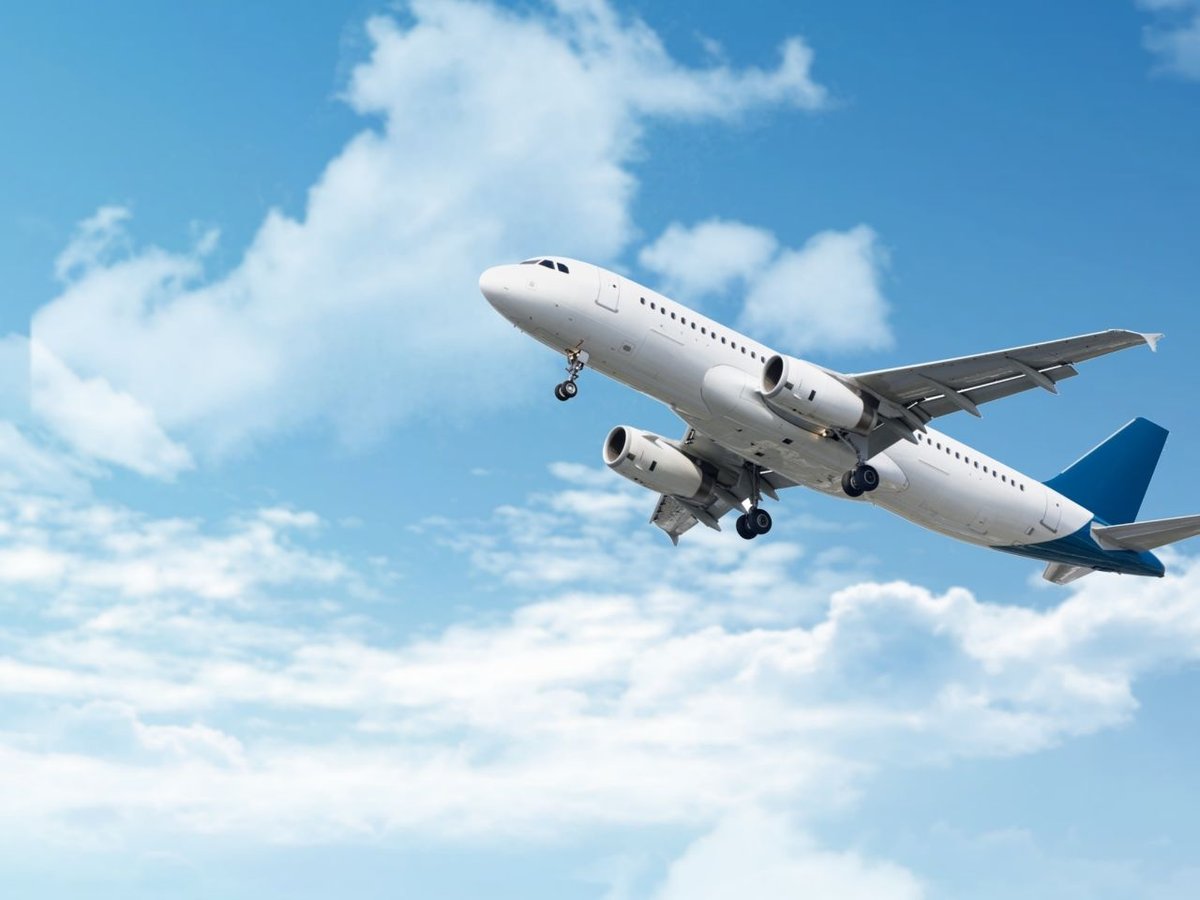 Memorial Day 2026 Travel - Busiest Days to Fly and Drive