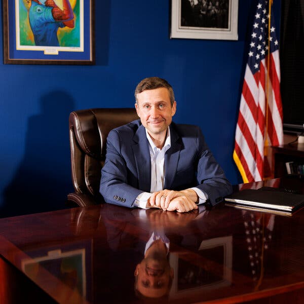 Ken Martin Faces Growing Questions Over DNC Leadership