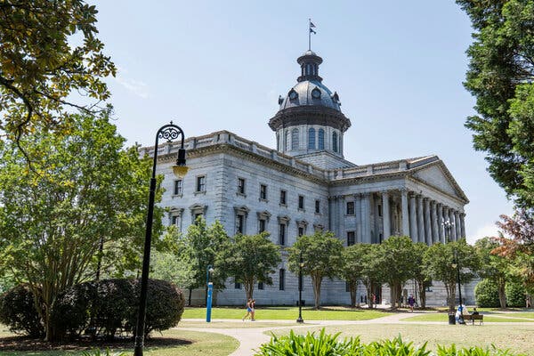 South Carolina Senate Defies Trump On New Midterm Map