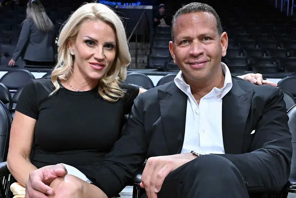 Alex Rodriguez And Jaclyn Cordeiro Split After Three Years
