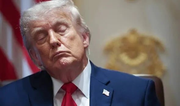 Fox News Pauses As Trump Appears To Nod Off In Oval Office