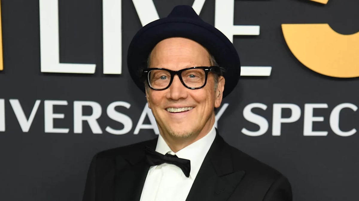 Rob Schneider Pushes Draft for Youth Amid Iran War