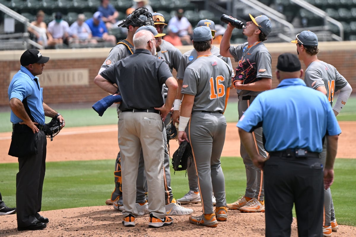 Elander Explains Kuhns' Issue In Tennessee's Loss To VCU