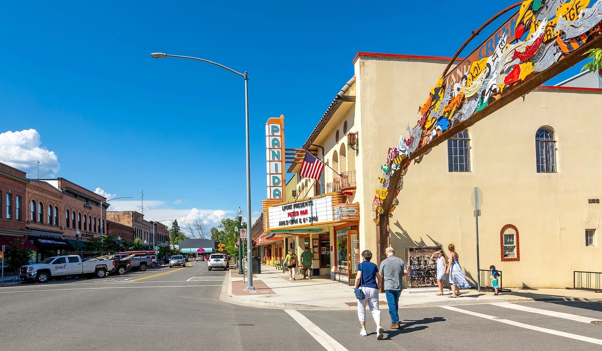 8 Idaho Small Towns with Top Downtowns