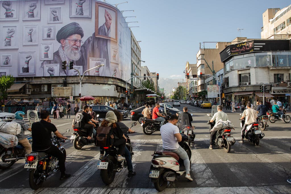 Trump Says U.S. Near Peace Deal With Iran