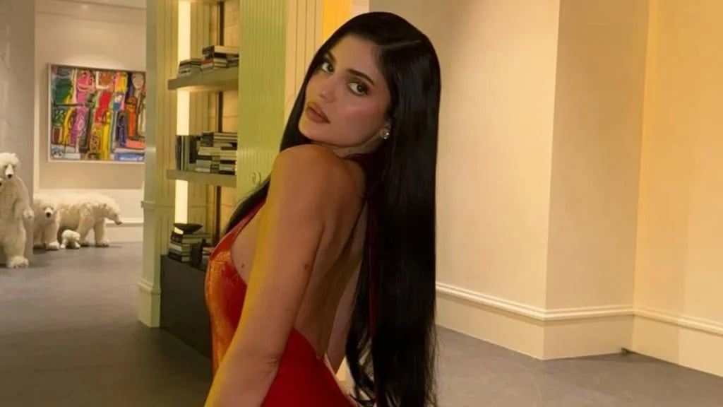 Kylie Jenner’s $160 Top Turns Heads With Tiny Khy Miniskirt