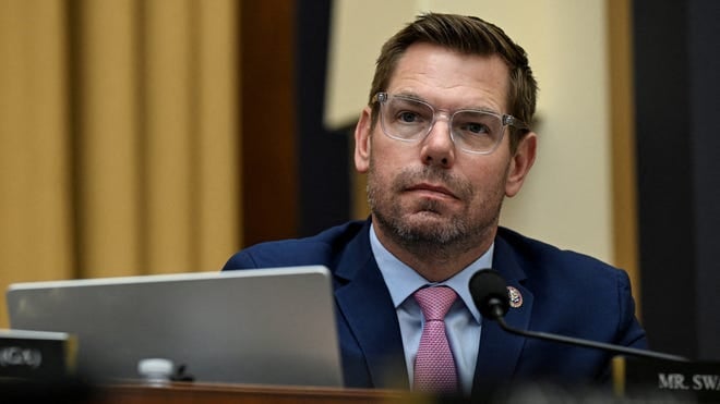 Manhattan DA Probes Swalwell Sex Assault