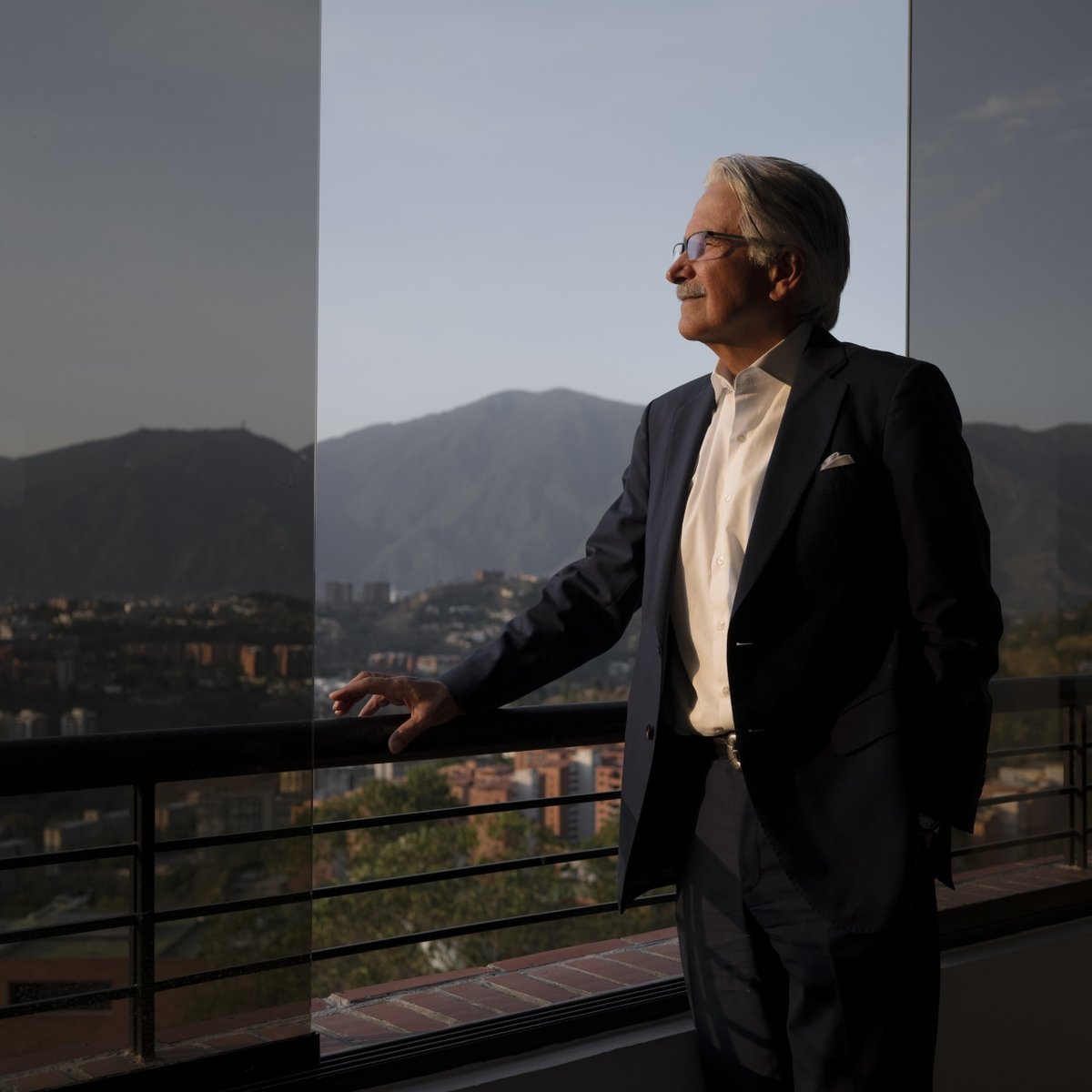 Chevron Exec in Venezuela Was CIA Informant