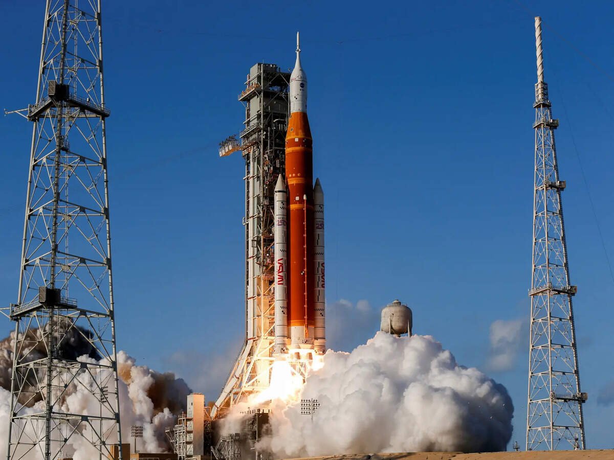 Artemis II Crew Nears Moon Flyby Amid Toilet Glitch