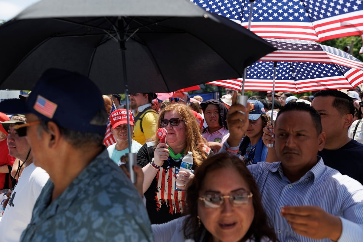 America Marks 250 Years Amid Heat Wave and Deep Political Rifts