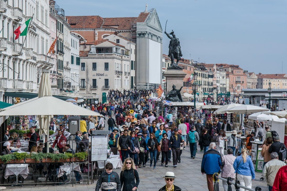 Overtourism Changes How Canadians Travel, Study Finds