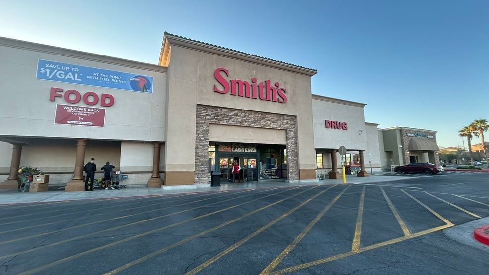 Las Vegas Grocery Store Reopens After Double Murder