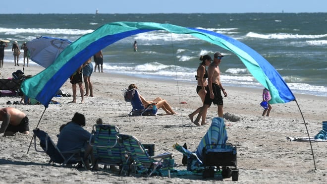 Two Wilmington-Area Beaches Named Top Summer Vacation Spots