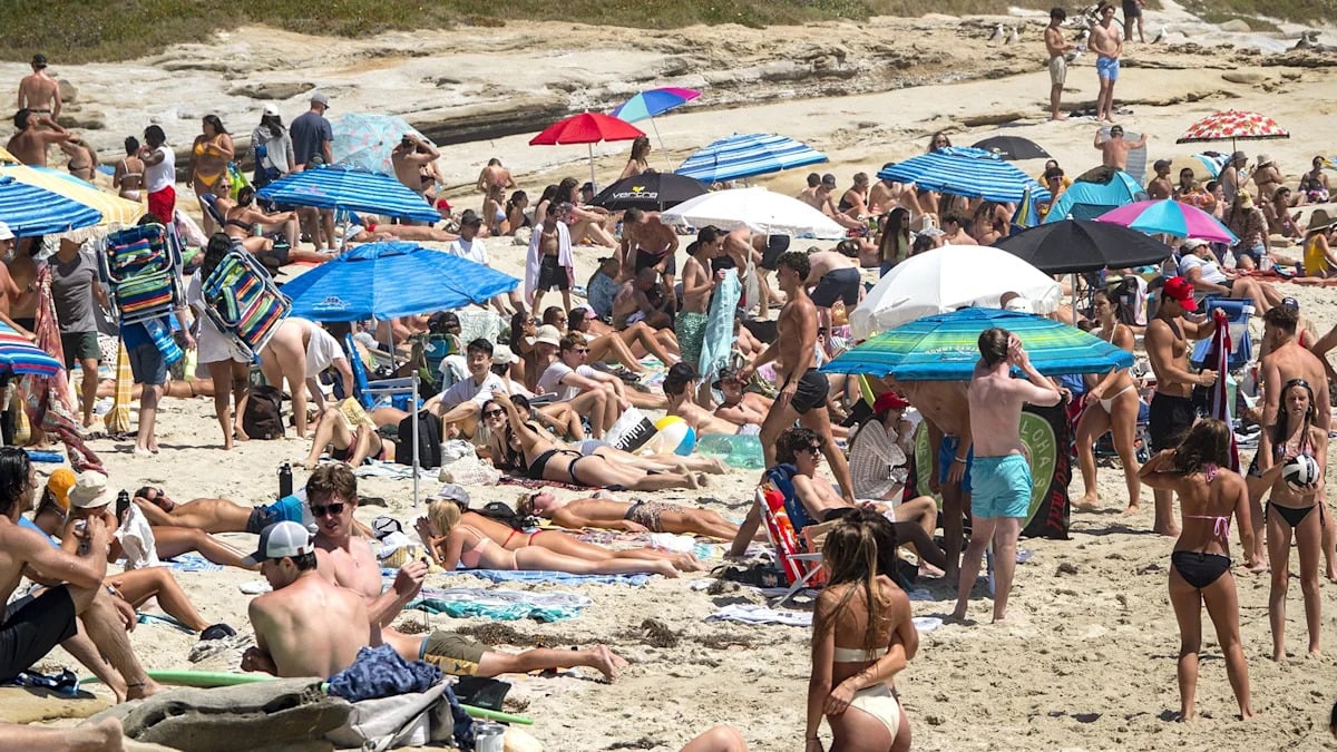 Teen Tanning Trend Sparks Health Concerns