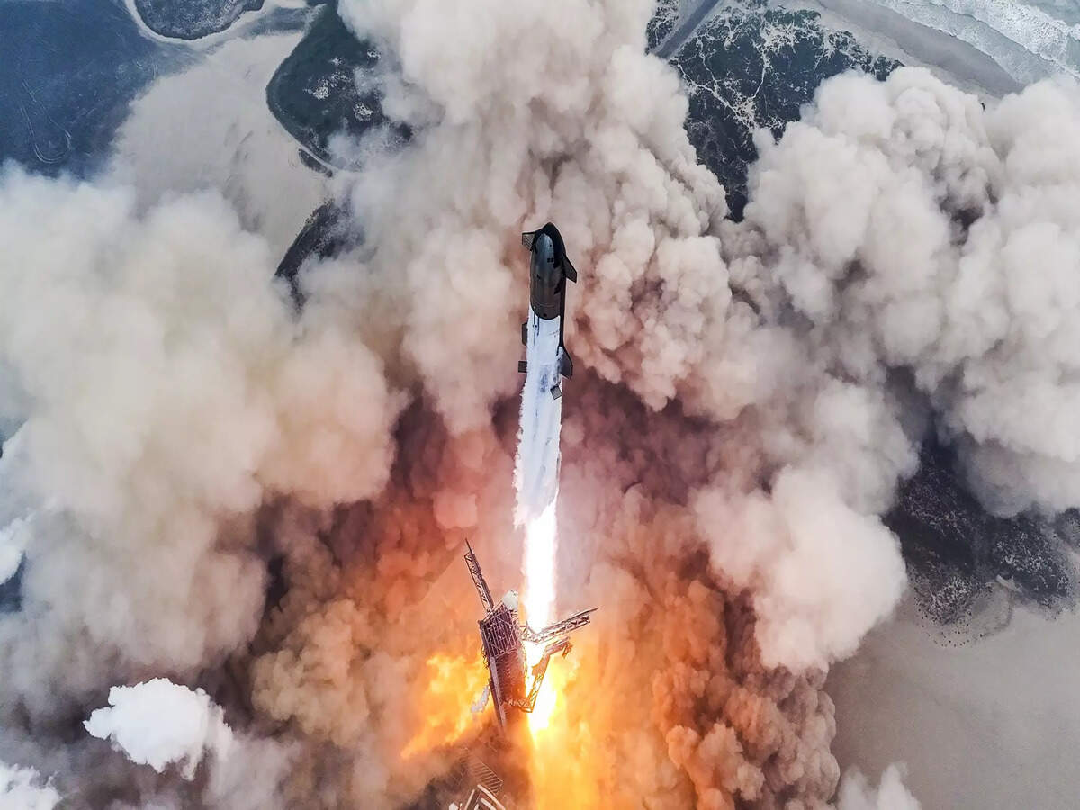 SpaceX Prepares Starship Maiden Test Ahead Of Mega IPO