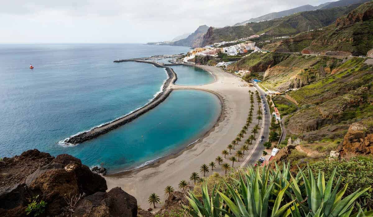 Spain's Canary Islands Lead Europe's Island Rankings in 2026