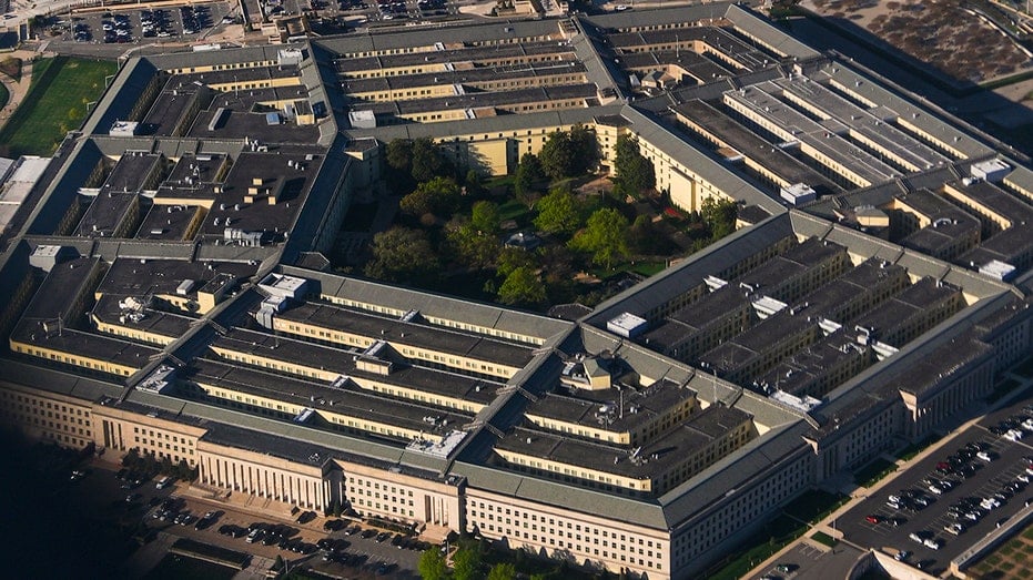 Pentagon Lockdown Triggers Emergency Hazmat Response