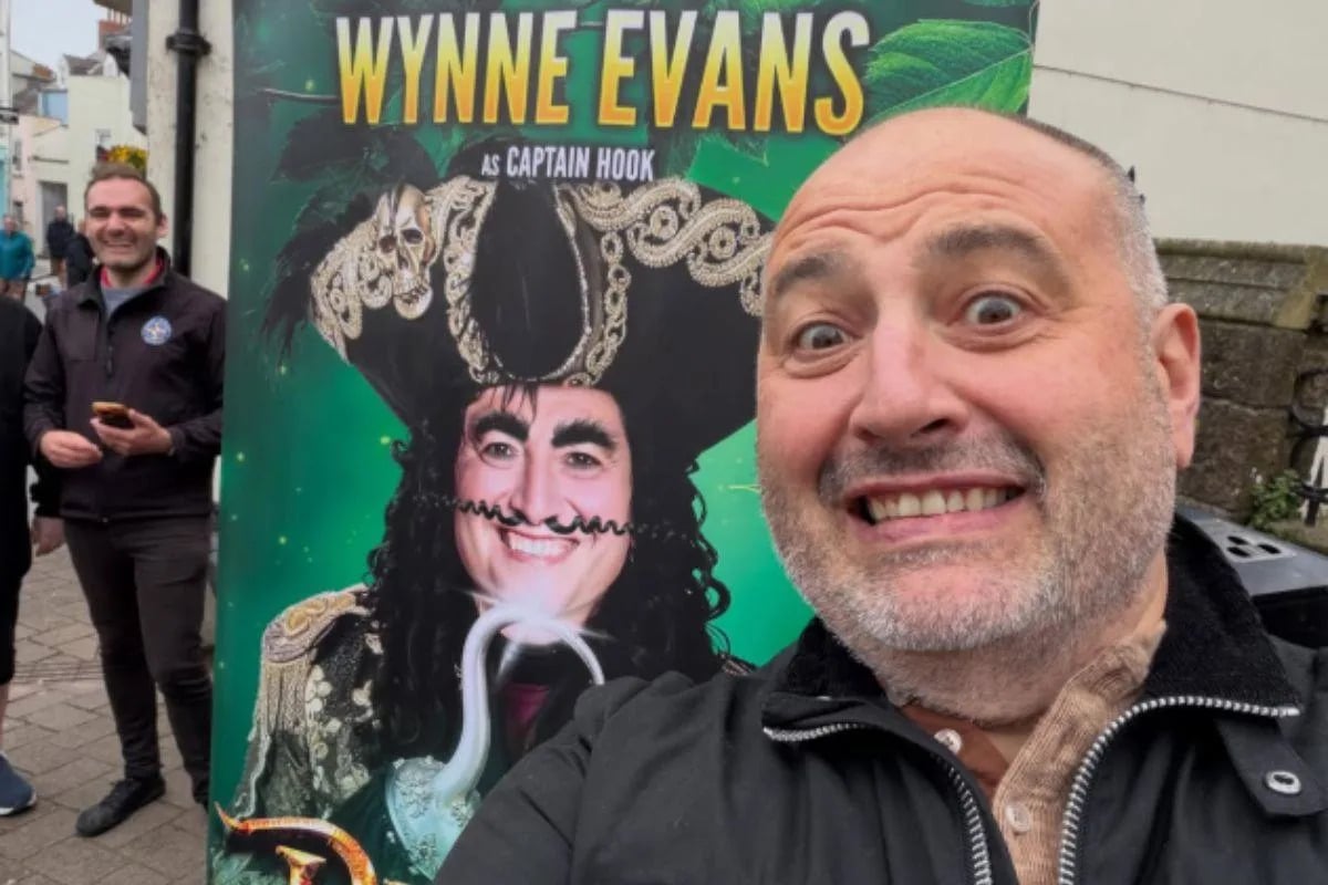 Welsh TV Star Lands Captain Hook Role in Pembrokeshire Panto