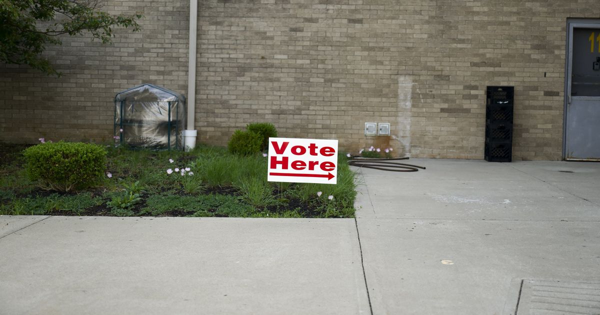 43% Of Voters Dissatisfied With Both Parties