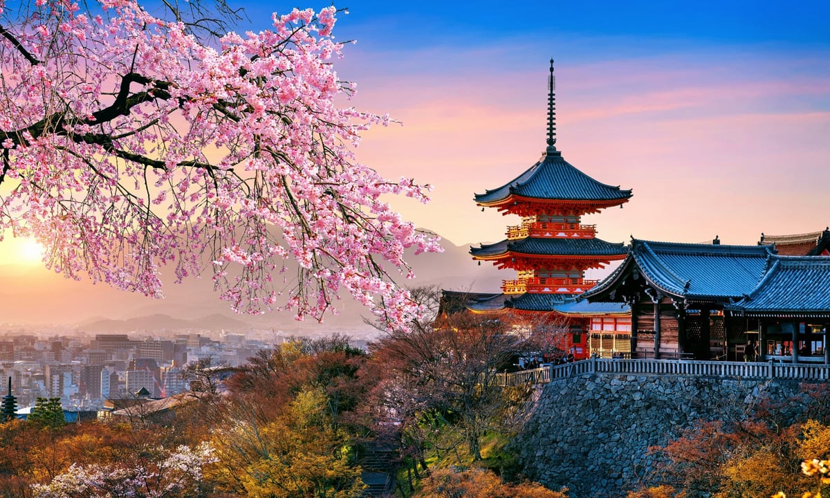 Strong Aussie Dollar Cuts Japan Trip Costs